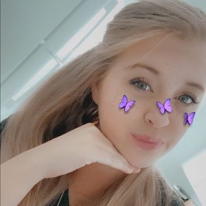 Meet your Posher, Jillian